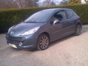 Peugeot 207 1.6 THP 16V SPORT PACK